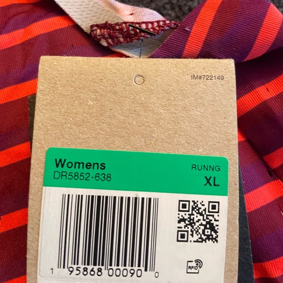 Nike Dri-Fit ADV Aeroswift Women’s Red Running Singlet Size Extra Large - Picture 4 of 6